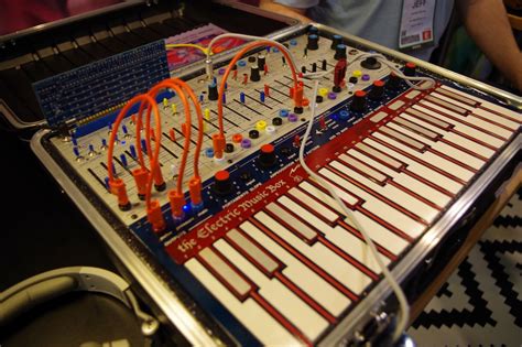 buchla electric music box